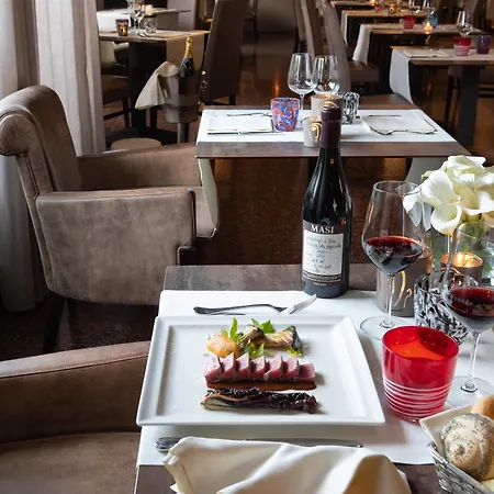 Leopardi Hotel 4*