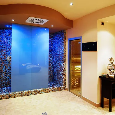 Leopardi 4* Верона